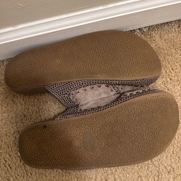 The Sak Mushroom Gray Suede Leather Patchwork Bolinas Clog - Picture 12 of 13